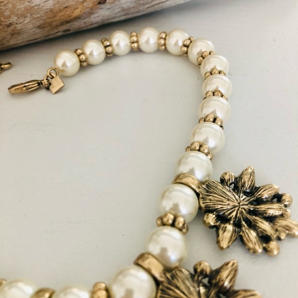 Vintage Banana Republic Rhinestone Statement Necklace - Picture 8 of 16